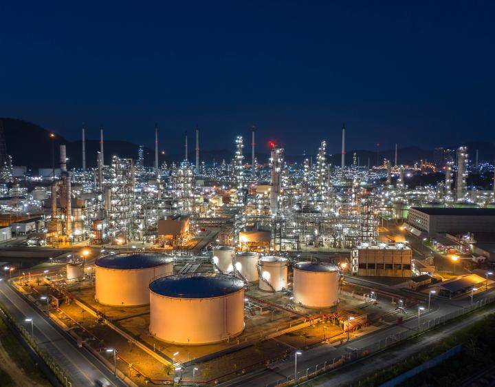 iStock oil refinery Sept monthly 2019